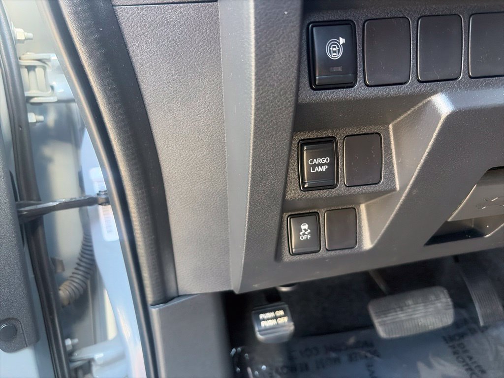 Used 2023 Nissan Frontier Pro-X w/ Technology Package RWD image 32