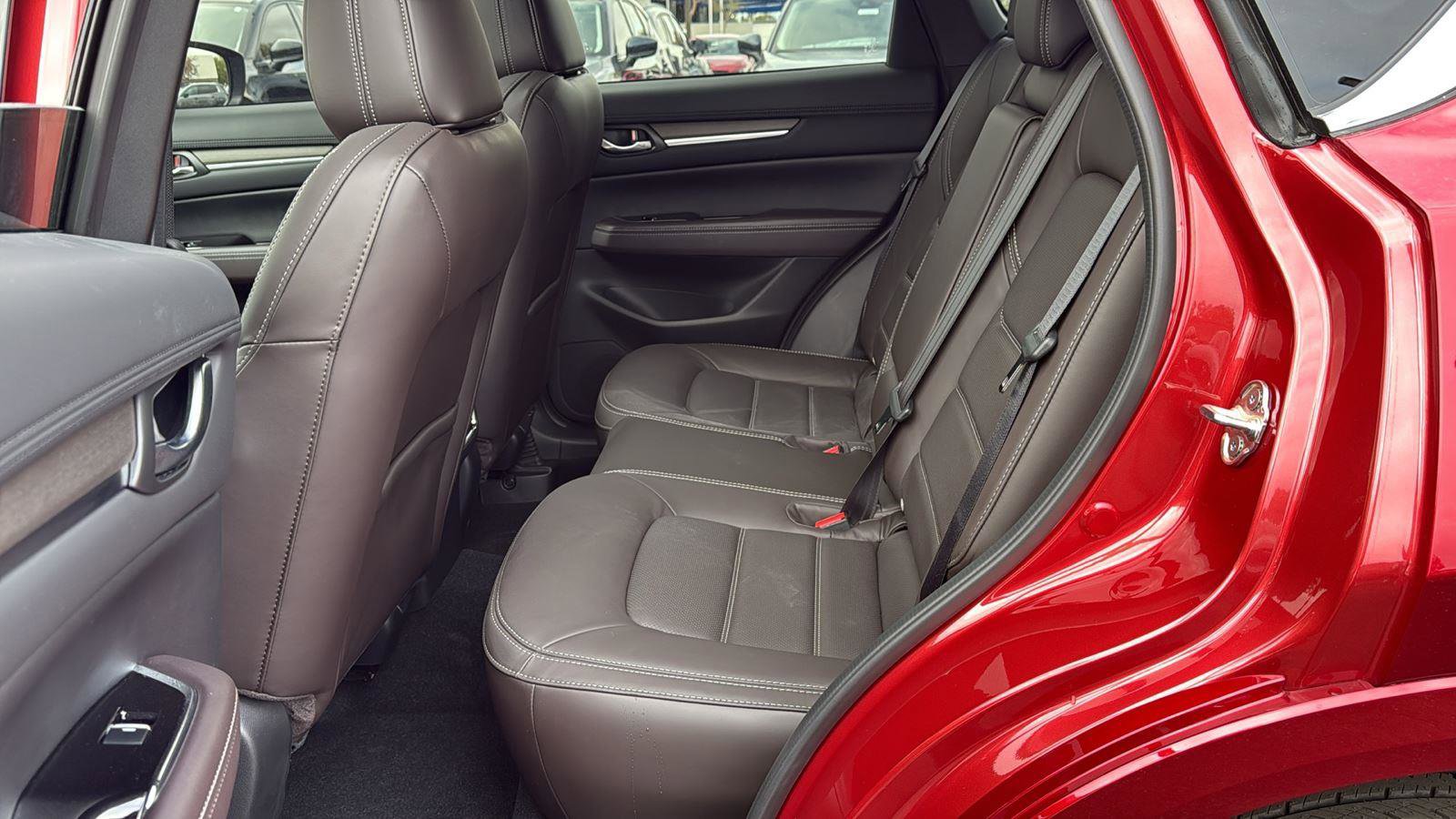 New 2025 MAZDA CX-5 Signature image 21