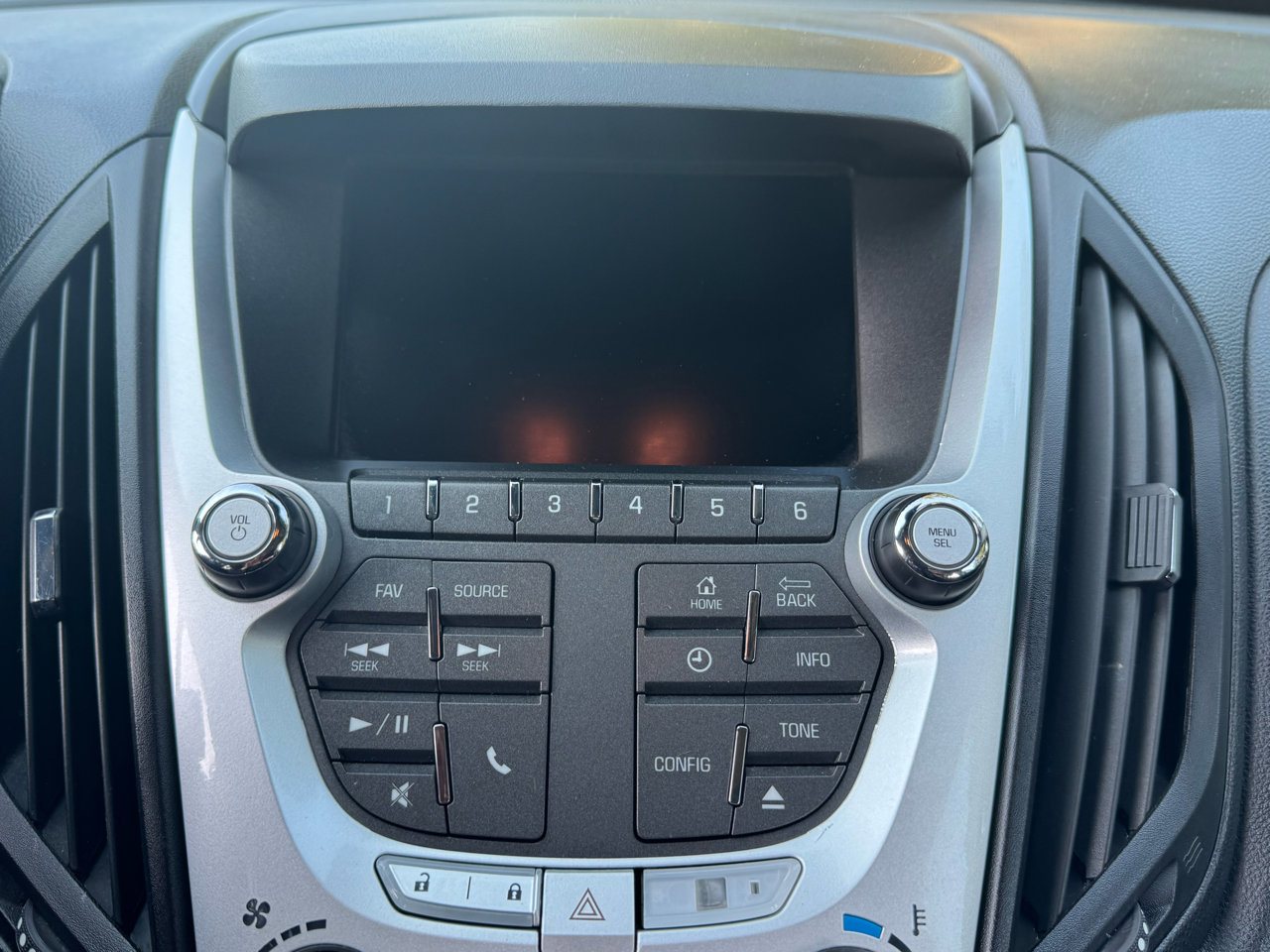 Used 2013 Chevrolet Equinox LT image 17