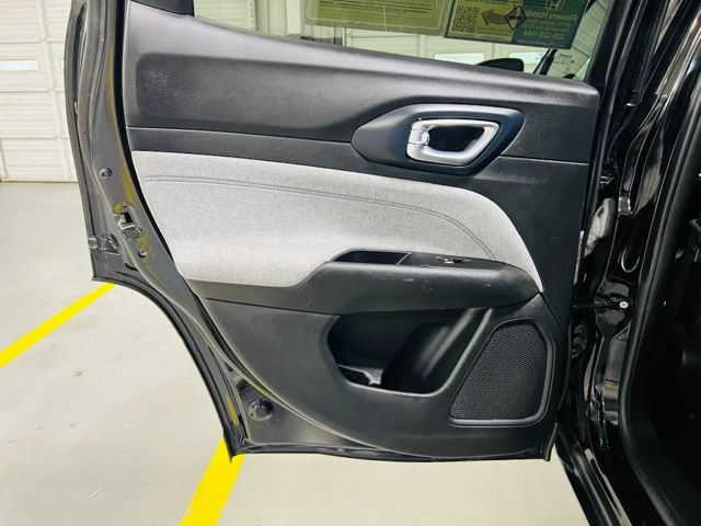 Used 2022 Jeep Compass Latitude FWD image 24