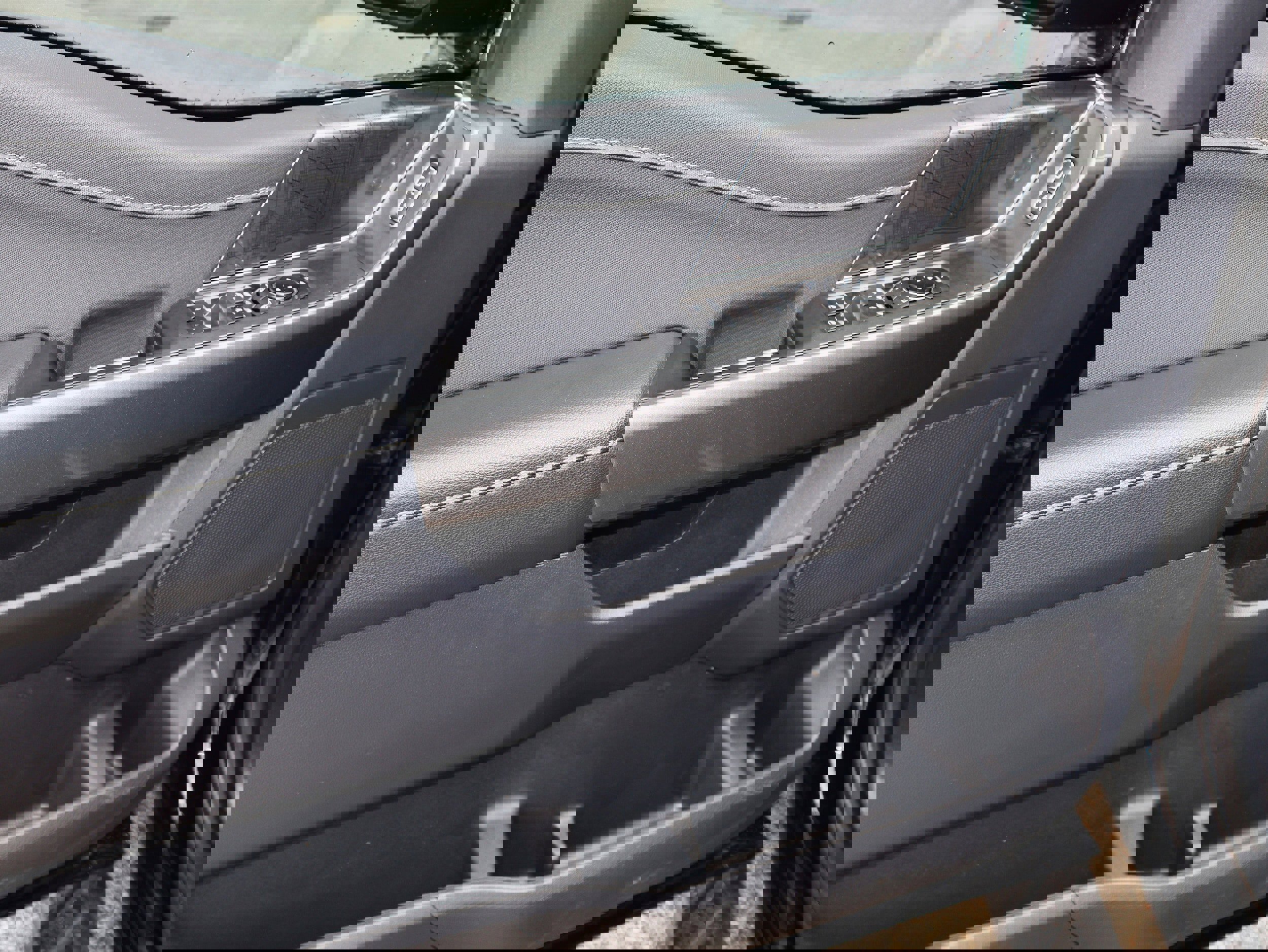 Used 2023 Ford F150 XLT w/ Equipment Group 302A High image 14