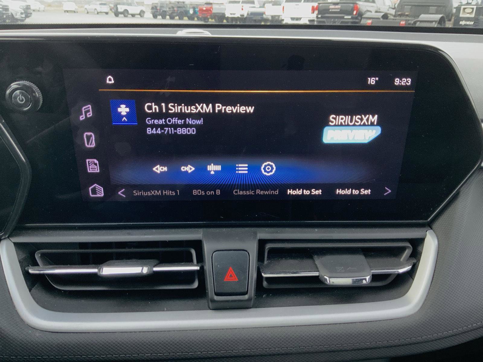 Used 2024 Chevrolet TrailBlazer LS w/ LS Convenience Package image 34