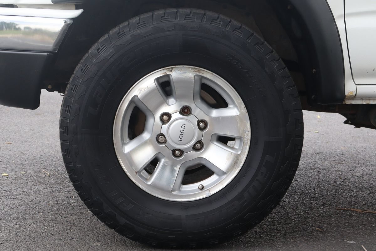Used 2003 Toyota Tacoma 4x4 Regular Cab image 28
