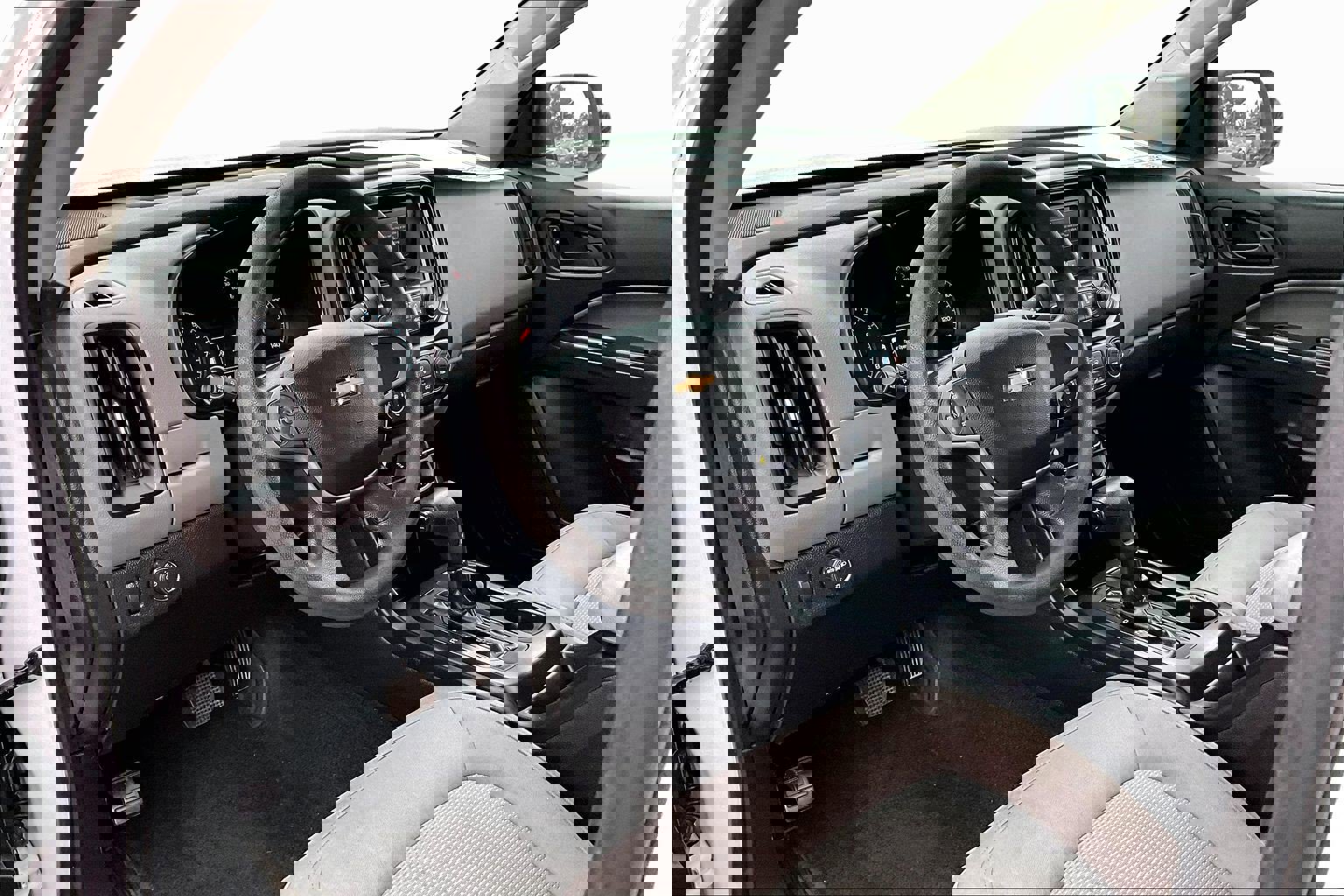 Used 2016 Chevrolet Colorado W/T w/ WT Convenience Package image 12