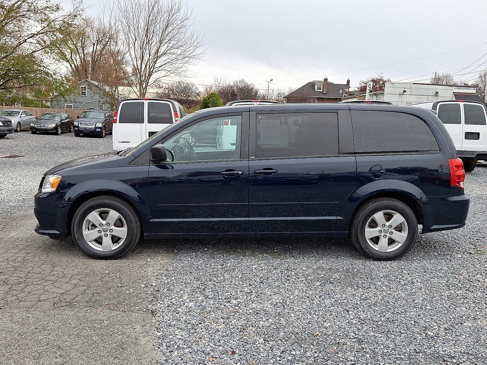 Used 2013 Dodge Grand Caravan SE image 4