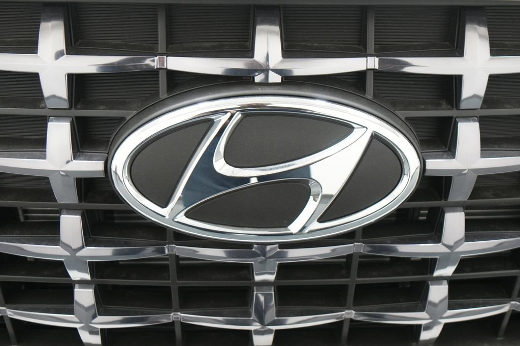 New 2026 Hyundai Venue SEL FWD image 12