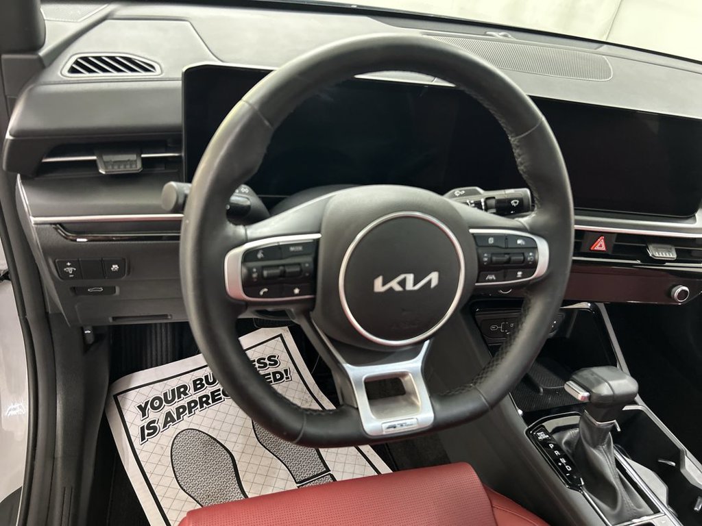 Certified 2025 Kia K5 GT-Line w/ GT-Line Premium Package AWD/4WD image 4