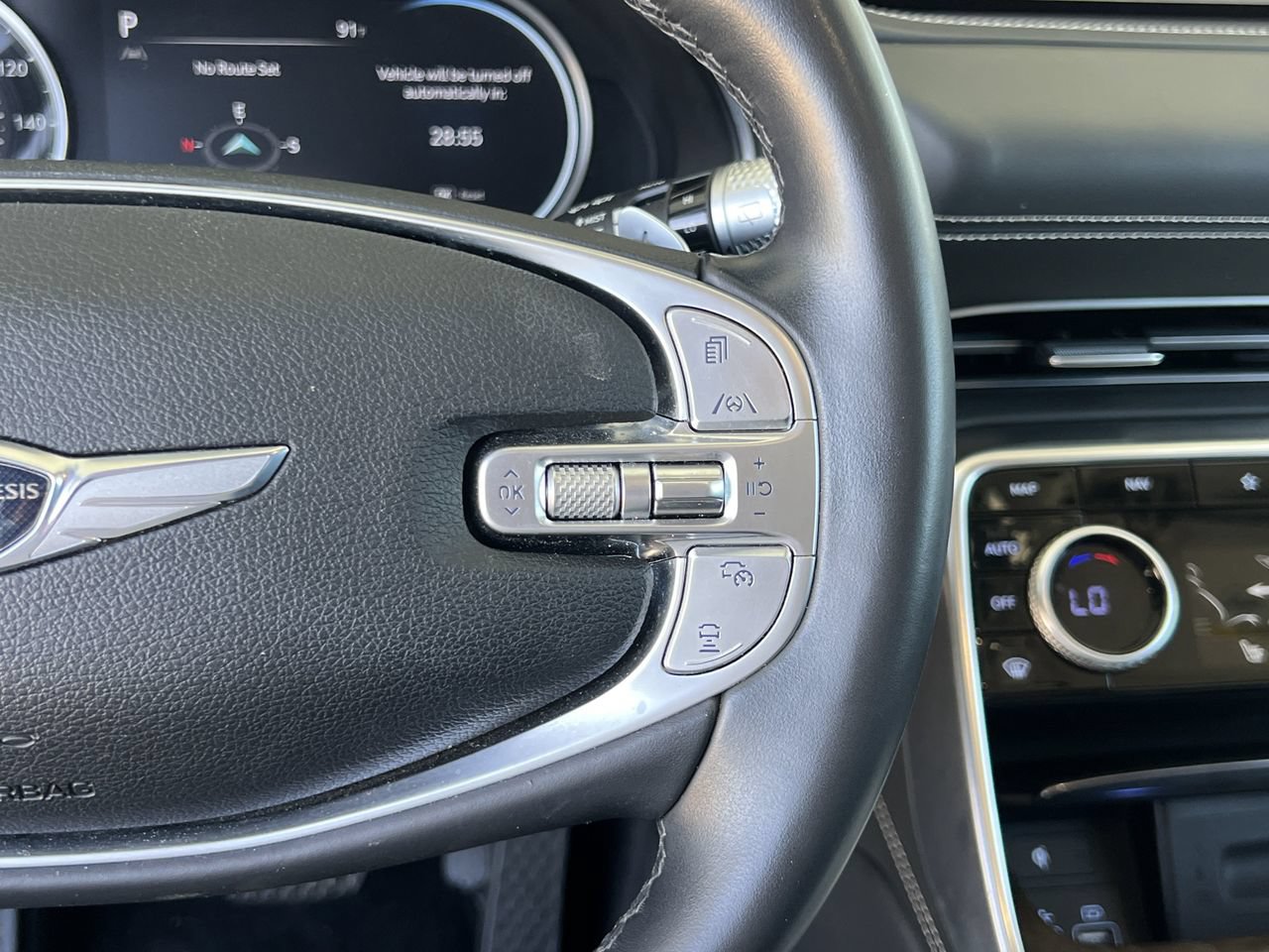 Used 2024 Genesis GV80 2.5T AWD/4WD image 11