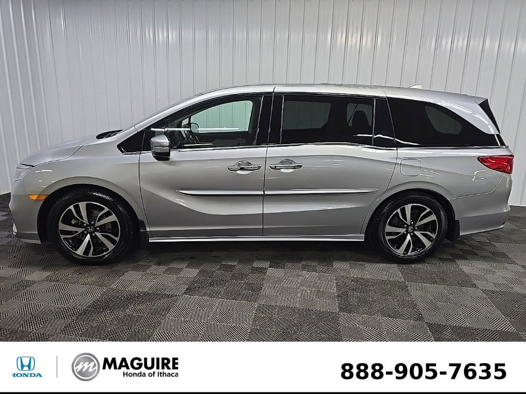 Used 2018 Honda Odyssey Elite image 5