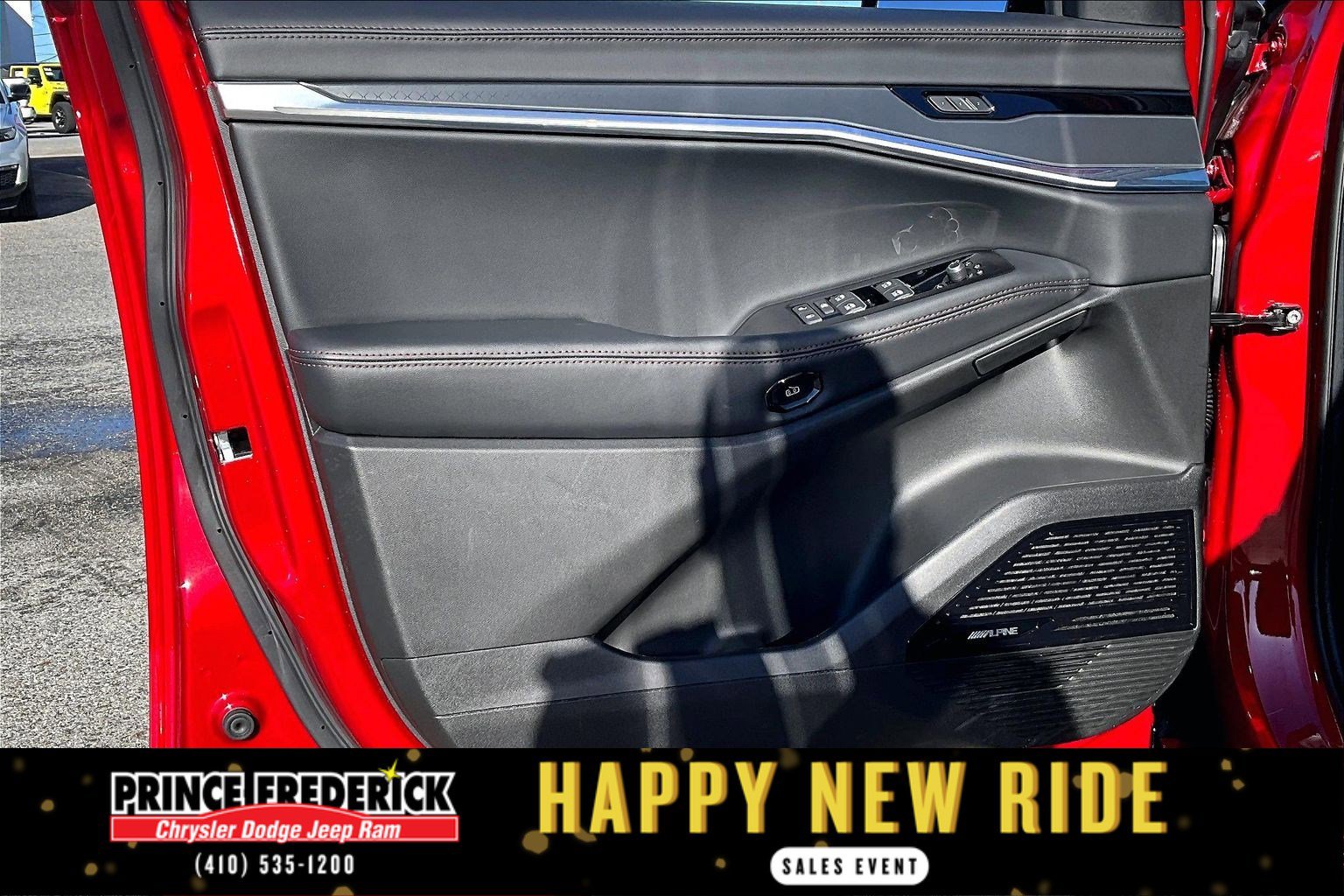 Used 2025 Jeep Wagoneer S Limited image 20