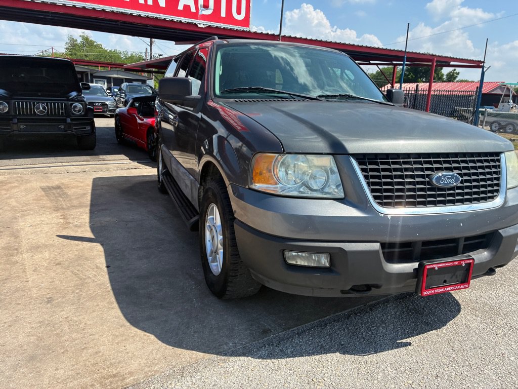 Used 2005 Ford Expedition XLT AWD/4WD image 10
