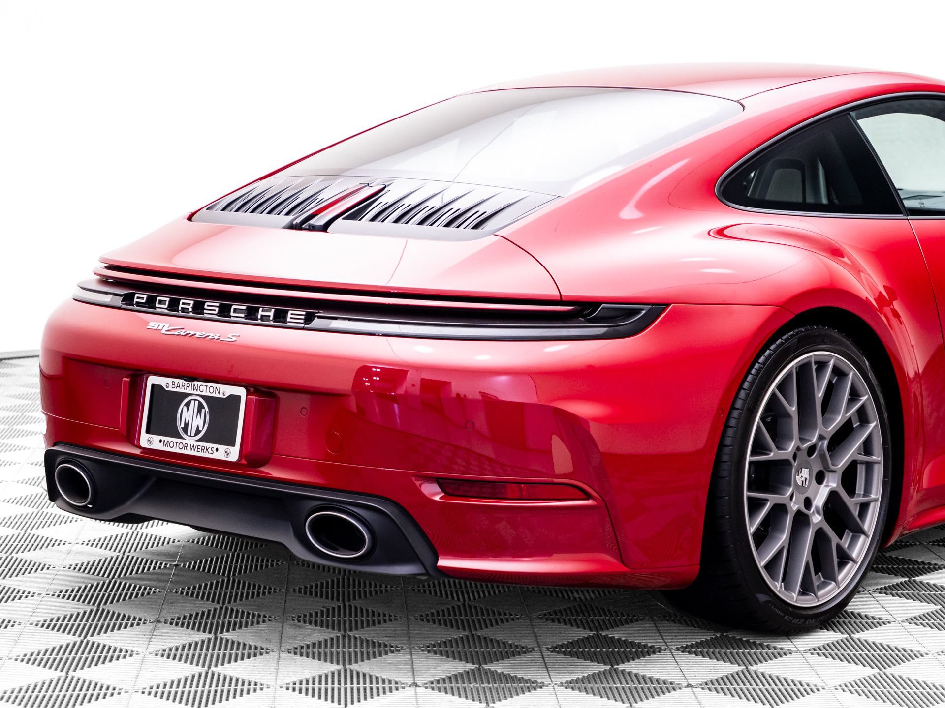Certified 2025 Porsche 911 Carrera S RWD image 28