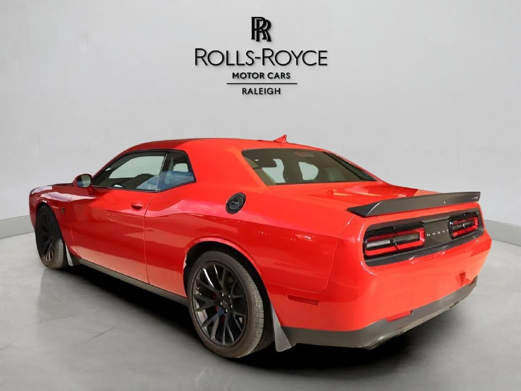 Used 2015 Dodge Challenger SRT Hellcat RWD image 6