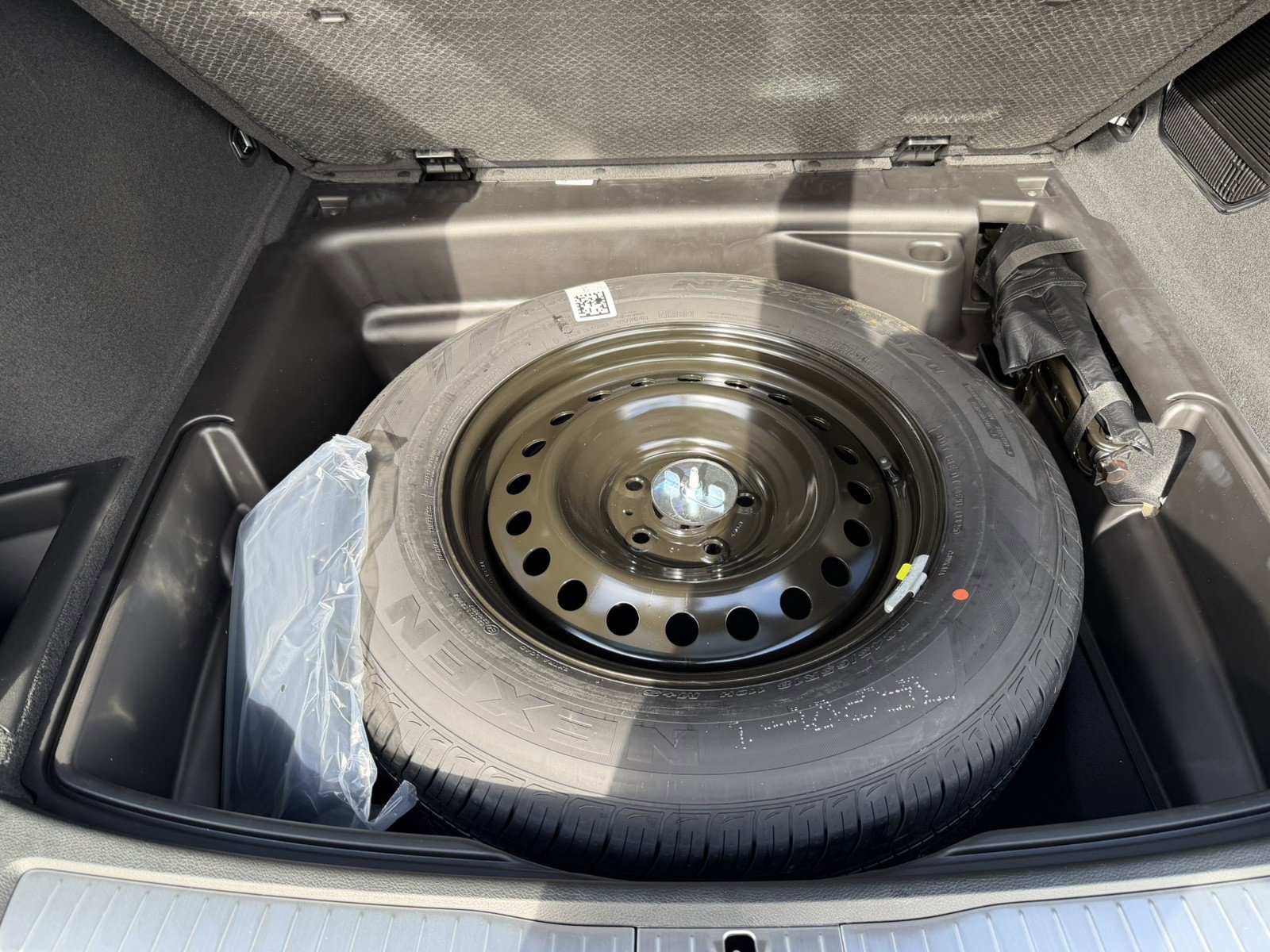 New 2026 Jeep Grand Cherokee Summit image 14