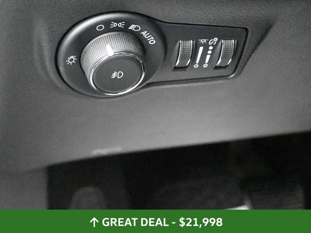 Used 2025 Jeep Compass Trailhawk w/ Trailer Tow Group image 27