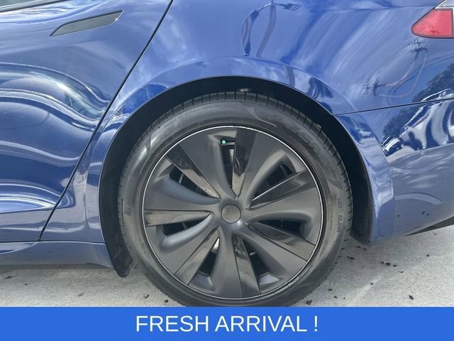 Used 2021 Tesla Model S Plaid image 11