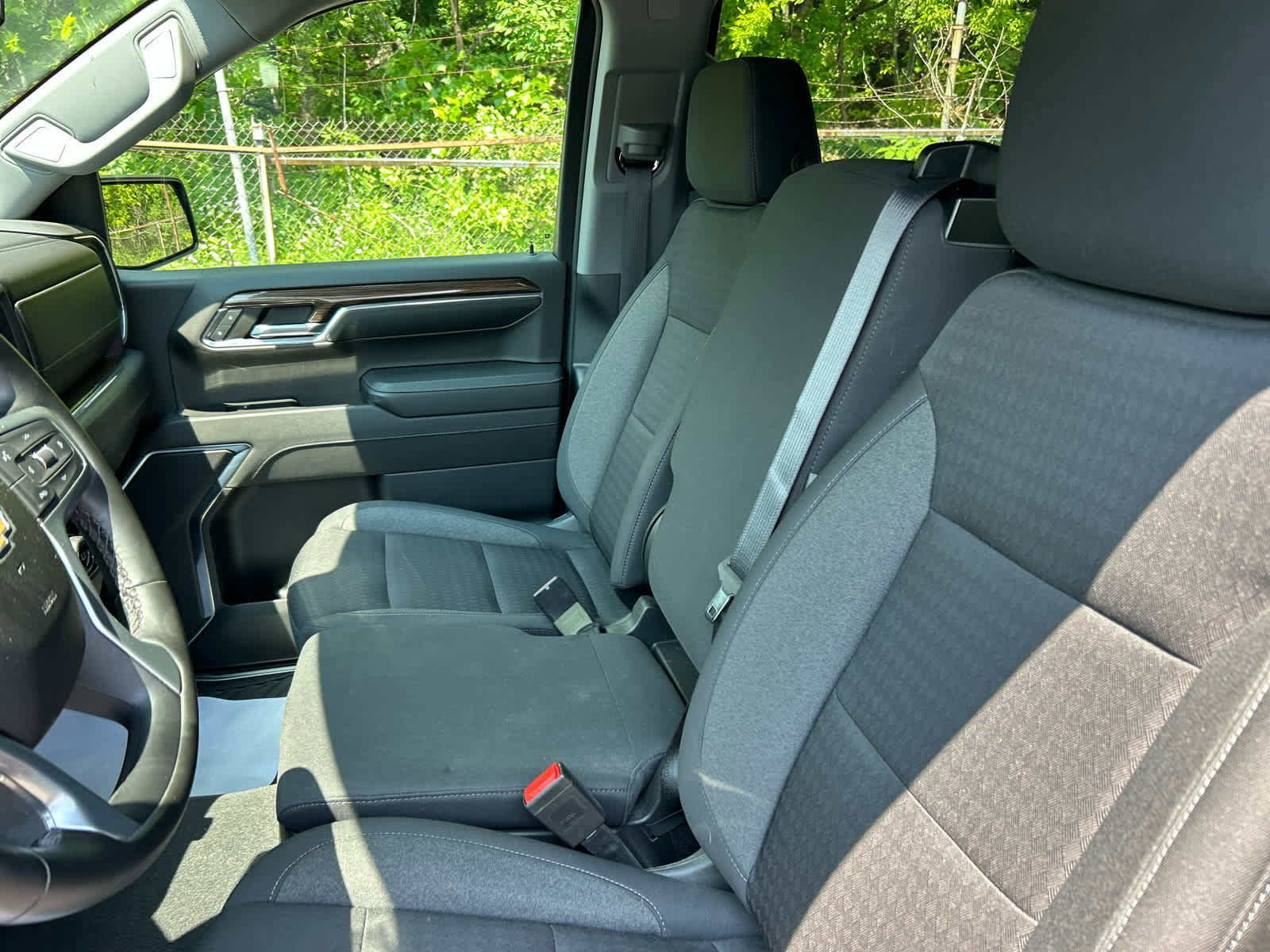 Used 2023 Chevrolet Silverado 1500 LT image 17