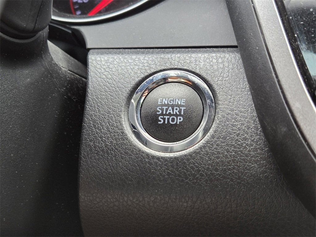 Used 2022 Toyota Camry XSE image 23