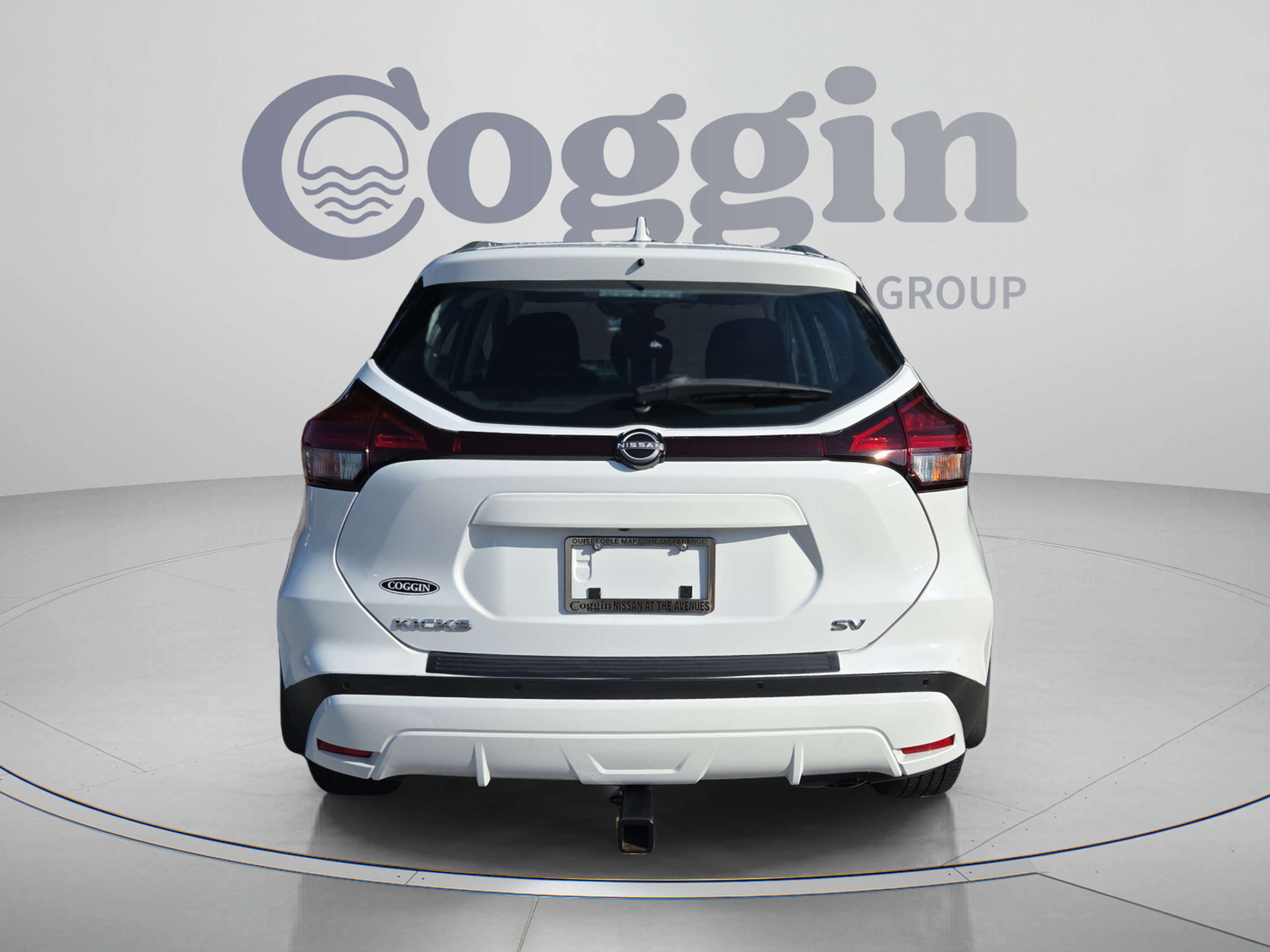 Used 2023 Nissan Kicks SV FWD image 4