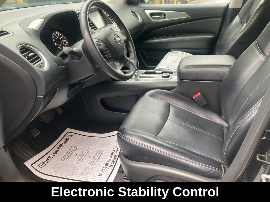 Used 2020 Nissan Pathfinder SL AWD/4WD image 11