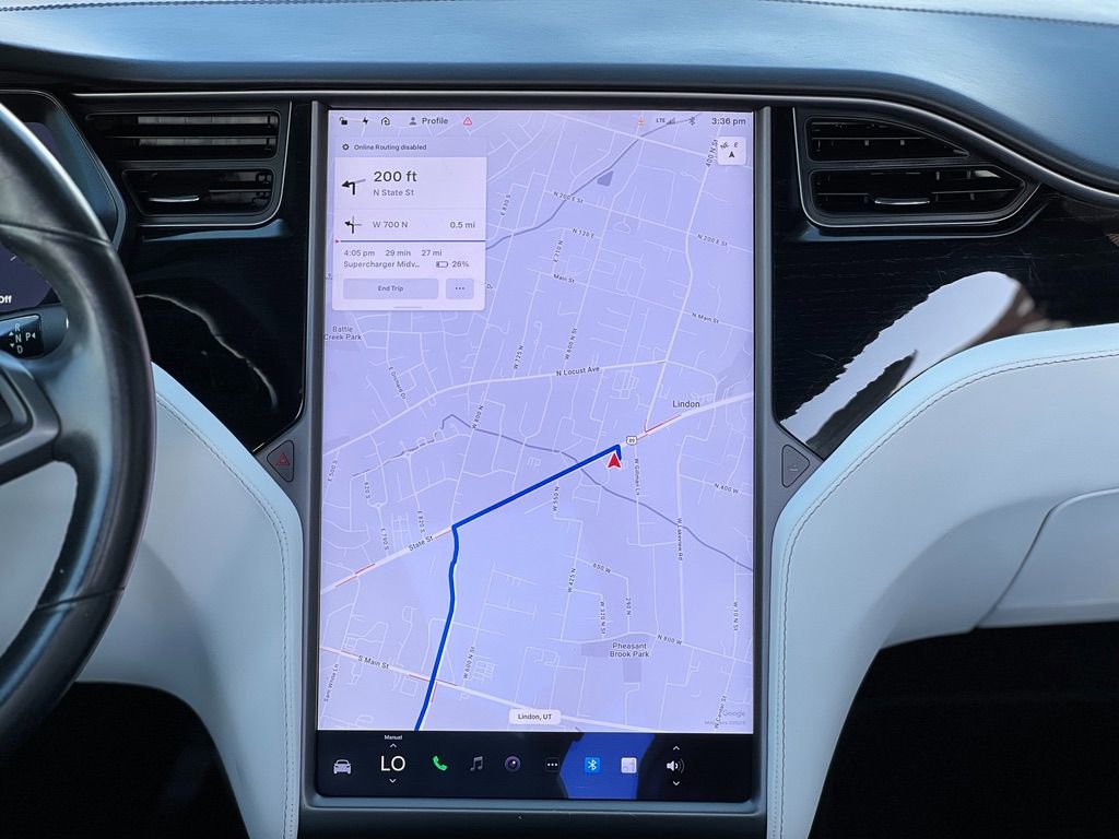 Used 2021 Tesla Model X Long Range image 17
