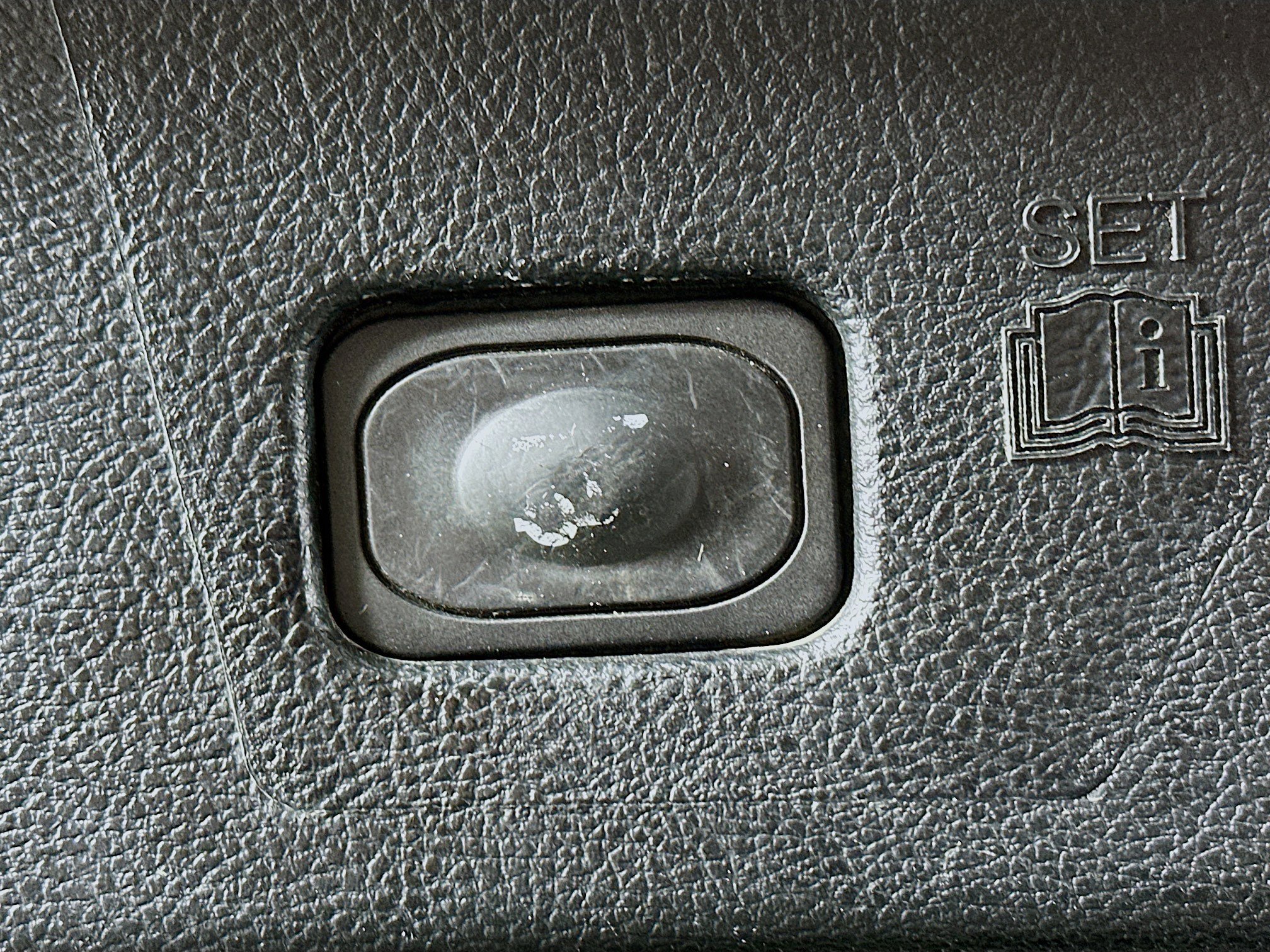 Used 2020 Ford Edge Titanium w/ Equipment Group 301A image 29