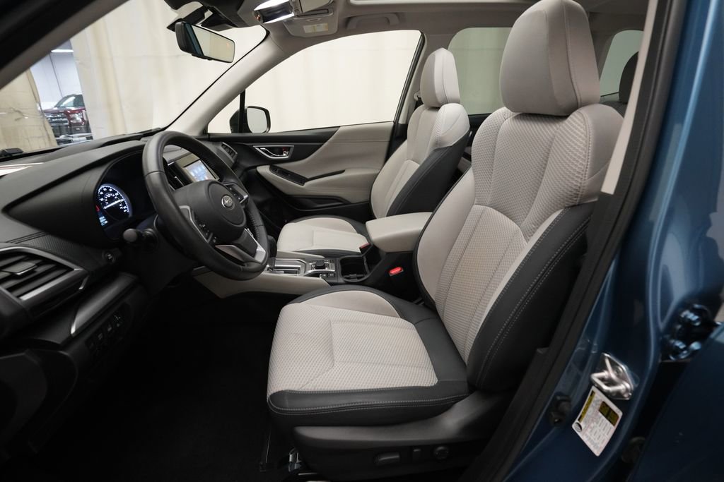 Certified 2023 Subaru Forester Premium image 8