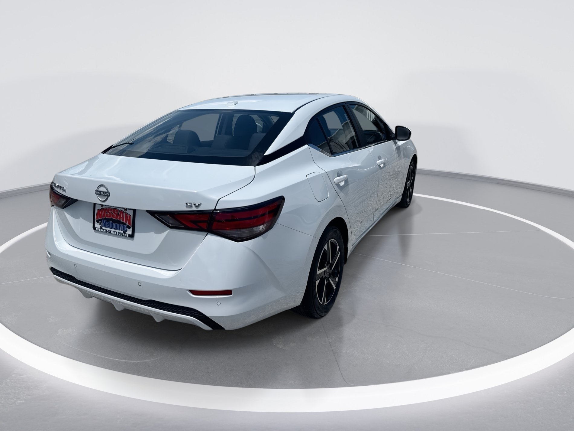 Used 2024 Nissan Sentra SV FWD image 5