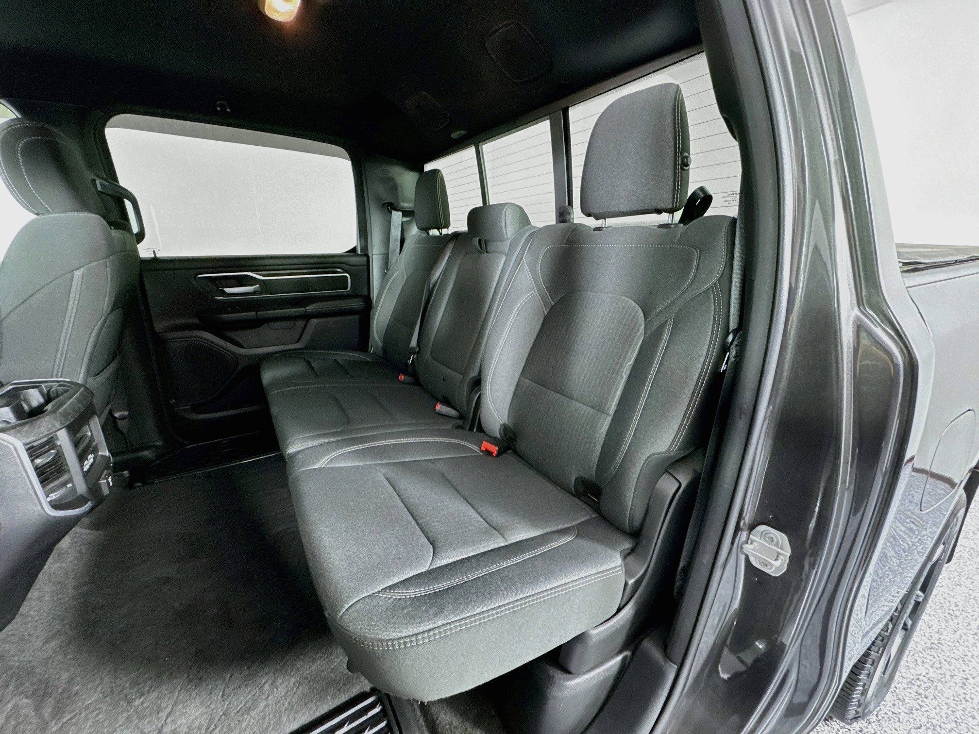 Used 2020 RAM 1500 Big Horn AWD/4WD image 23