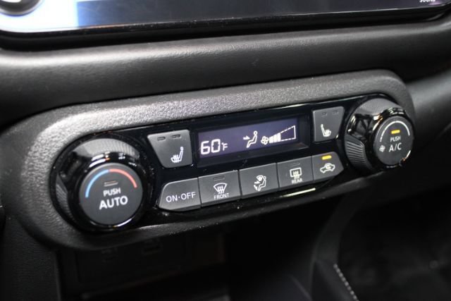 Used 2021 Nissan Kicks SR w/ SR Premium Package FWD image 20