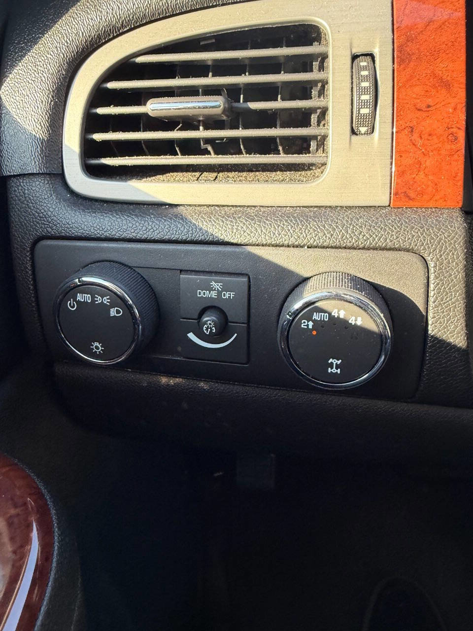 Used 2012 GMC Yukon 4WD Hybrid image 63