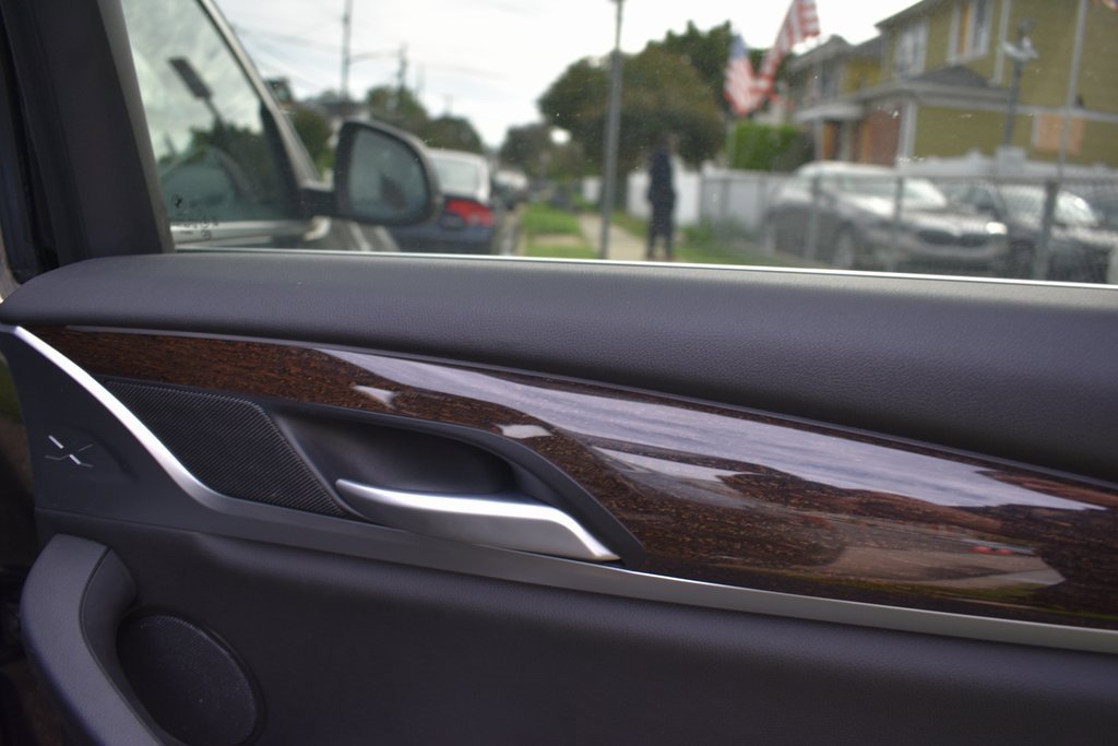 Used 2024 BMW X4 xDrive30i image 26