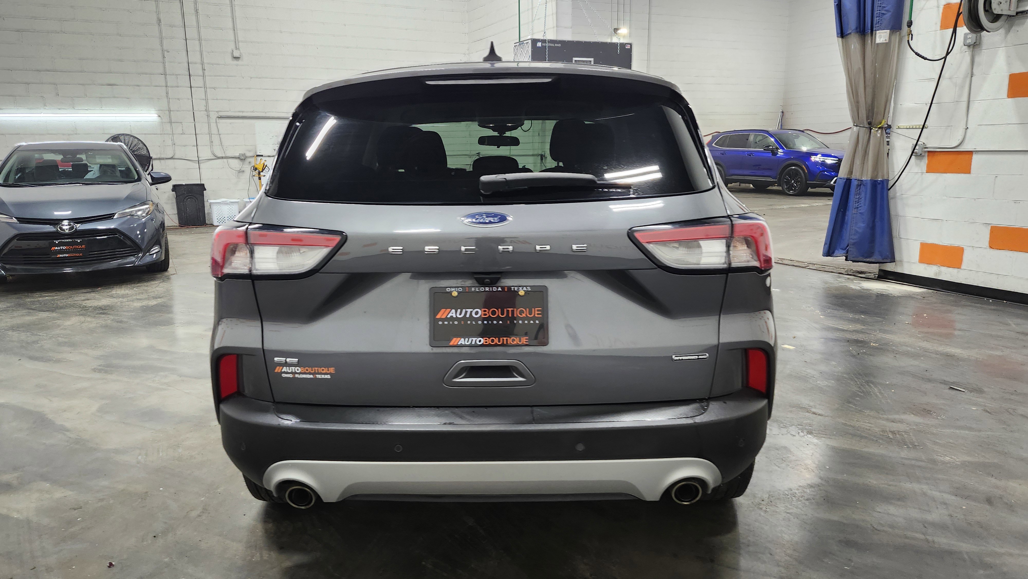 Used 2021 Ford Escape SE image 14
