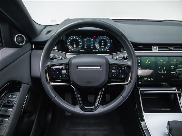 Used 2024 Land Rover Range Rover Evoque S AWD/4WD image 21