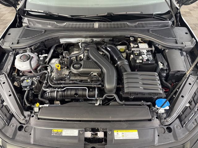 Used 2025 Volkswagen Jetta S image 21