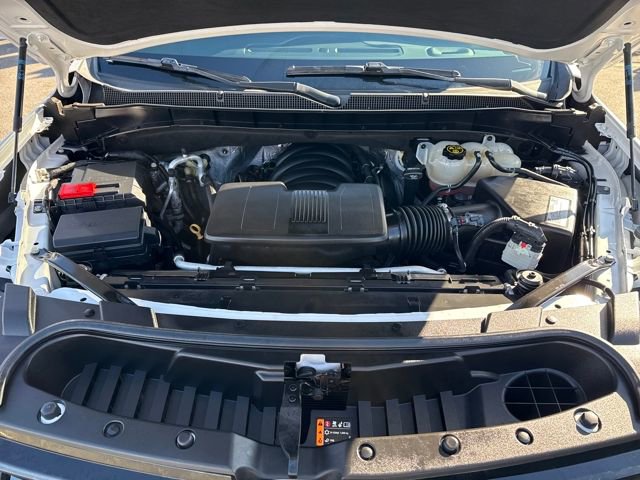 Used 2021 Chevrolet Suburban RST w/ Luxury Package image 22