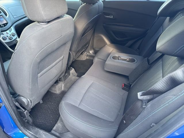 Used 2015 Chevrolet Trax LT w/ LT Sun and Sound Package image 10