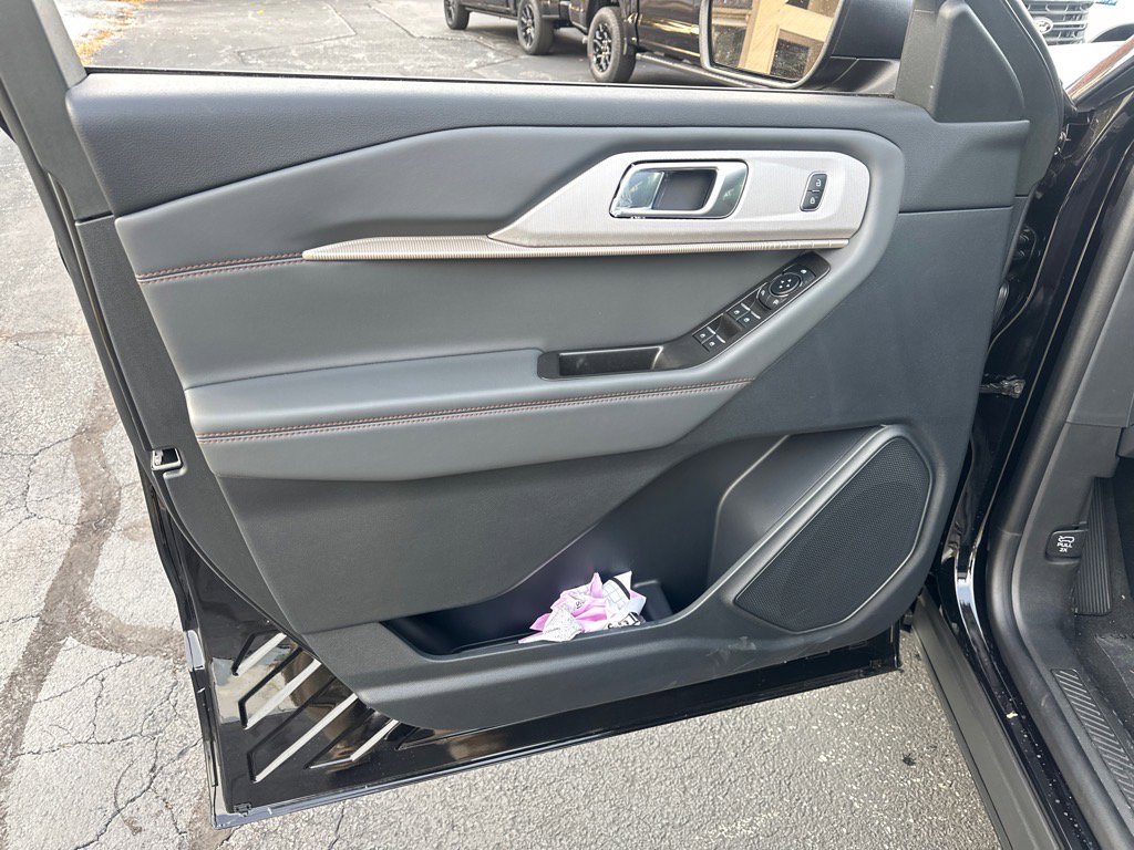New 2026 Ford Explorer Active image 13