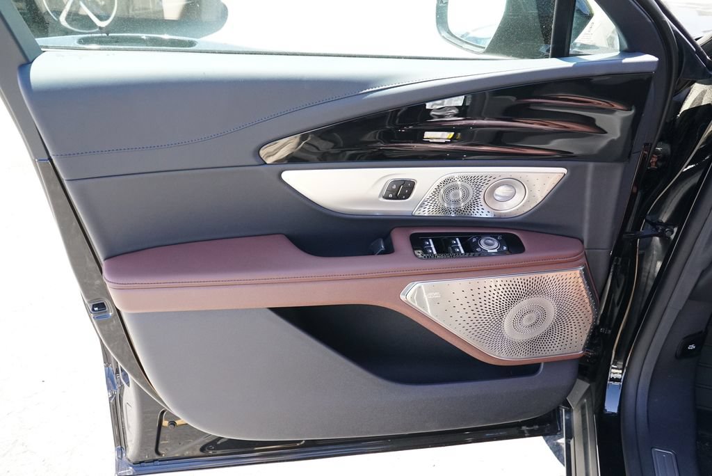 New 2026 Lincoln Nautilus Reserve AWD/4WD image 30