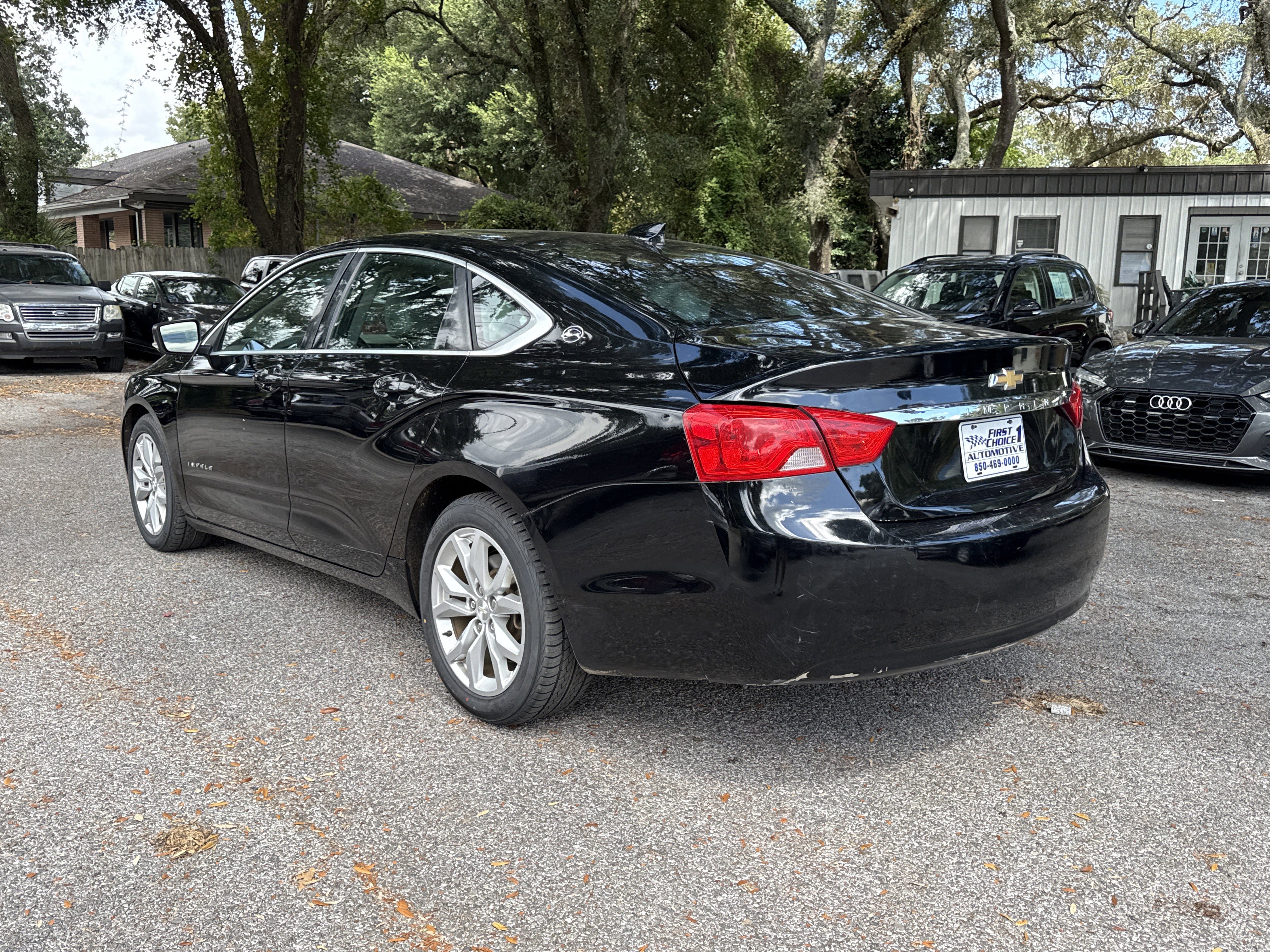 Used 2017 Chevrolet Impala LT image 3
