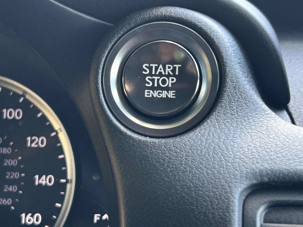 Used 2025 Lexus IS 350 F Sport RWD image 17