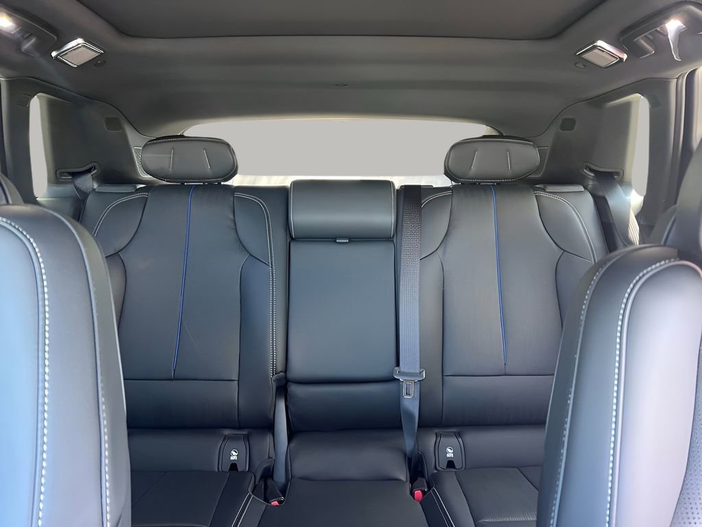 New 2026 Cadillac Lyriq V image 40