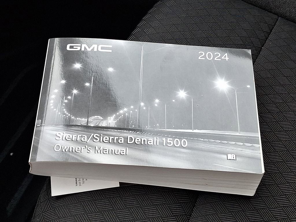 Used 2024 GMC Sierra 1500 Pro w/ Convenience Package image 28