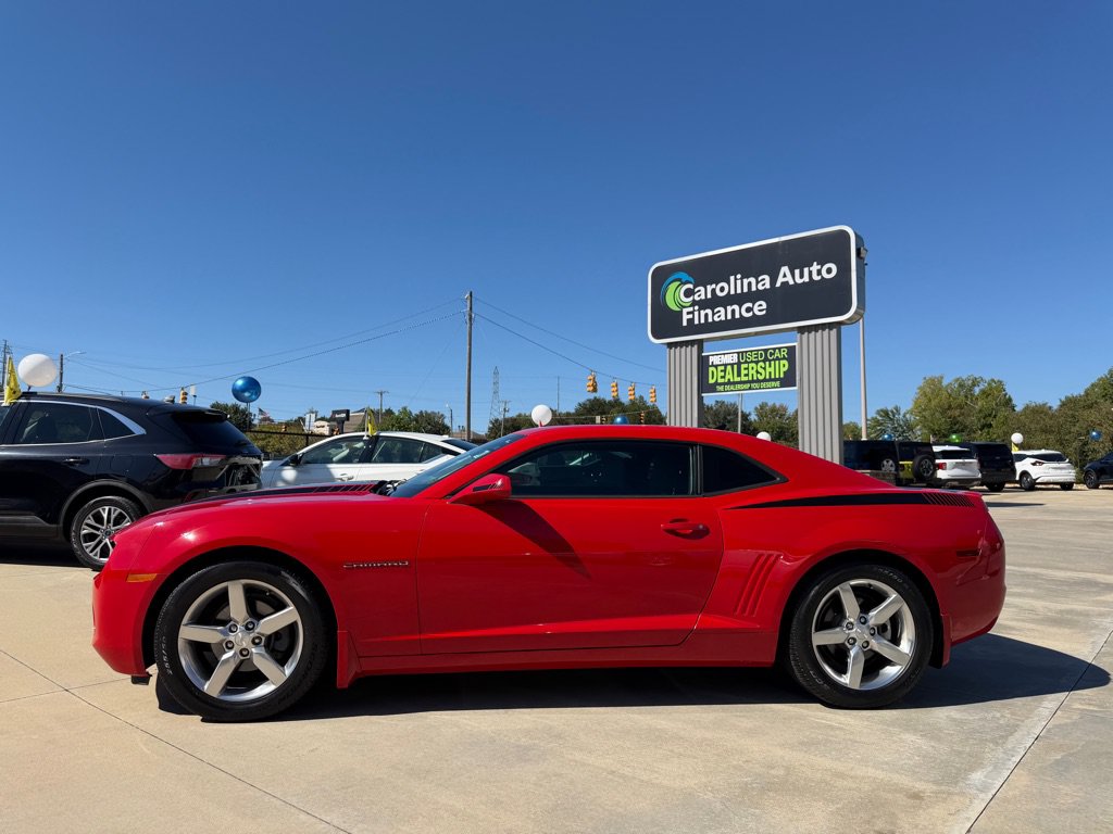 Used 2012 Chevrolet Camaro LT RWD image 3