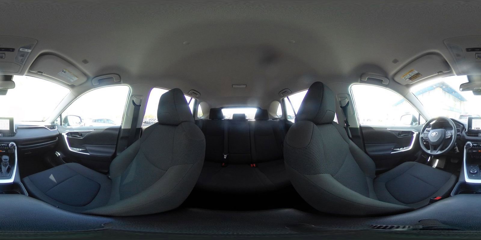 Used 2025 Toyota RAV4 LE image 41