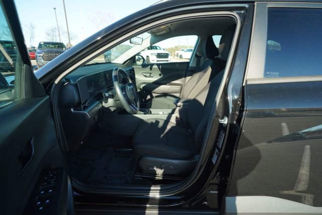 Used 2024 Hyundai Kona SEL image 12