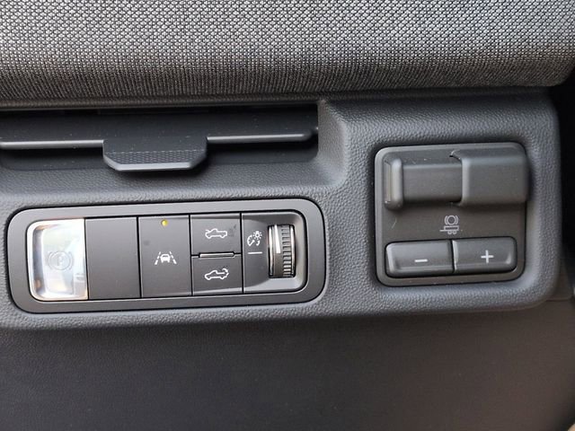 New 2026 GMC Sierra EV Elevation image 18