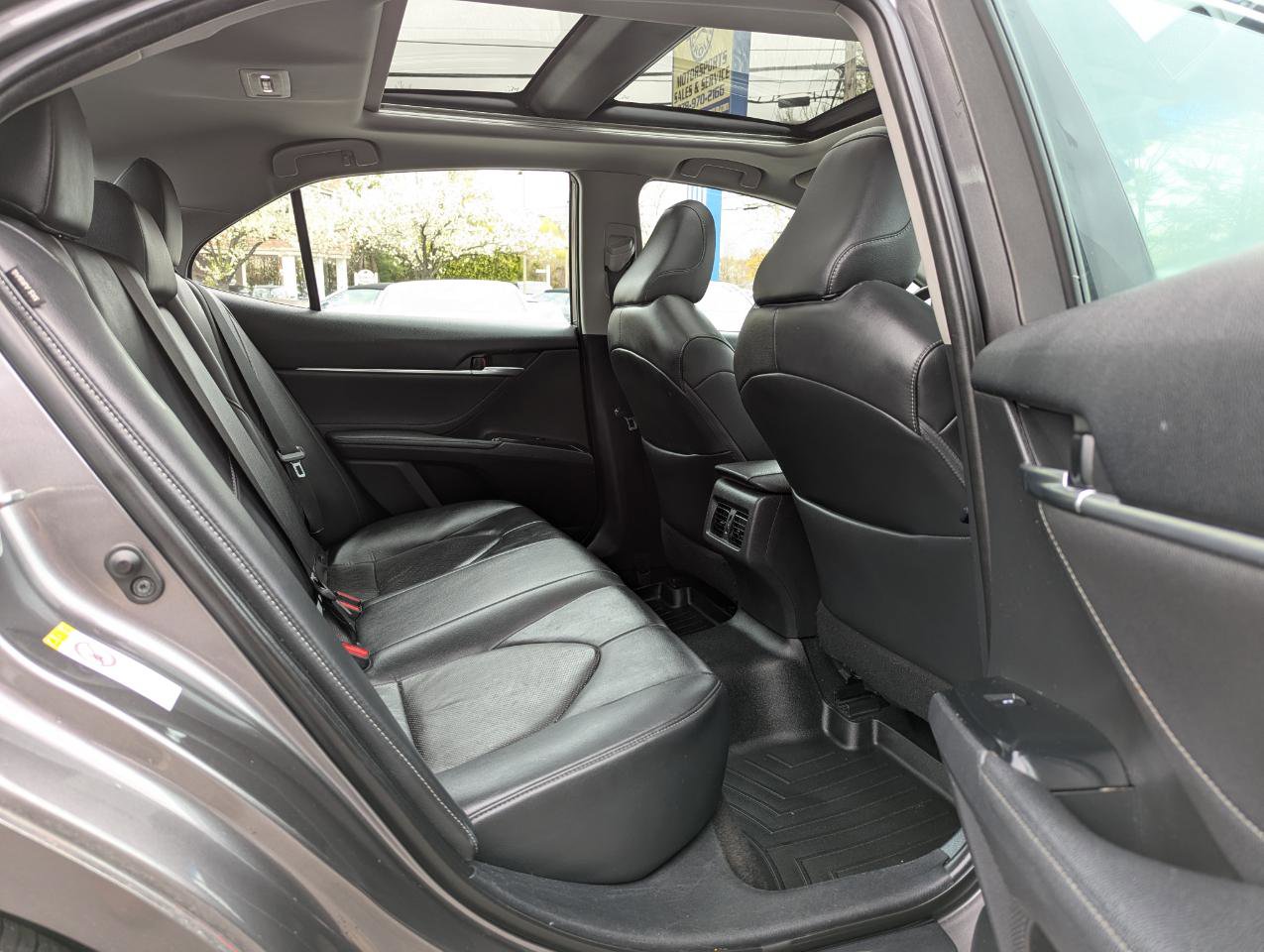 Used 2018 Toyota Camry XSE w/ Audio Package FWD image 36