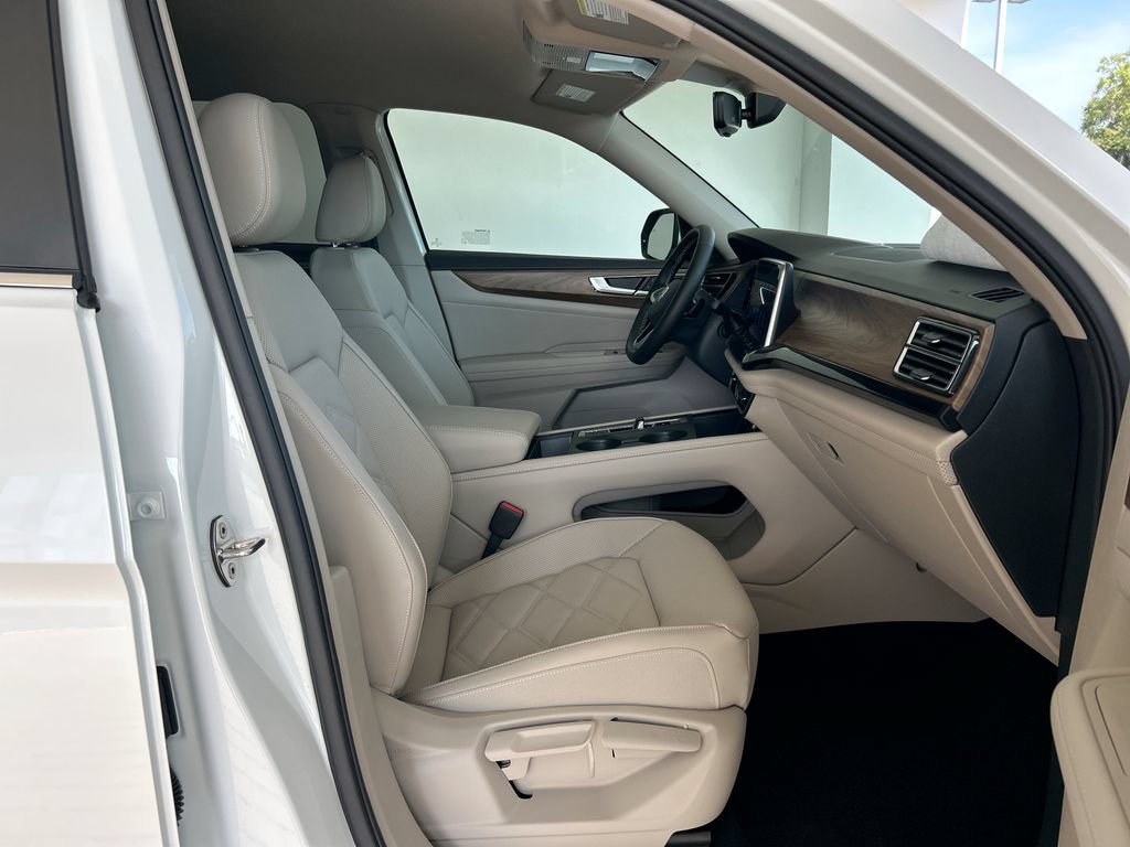 New 2026 Volkswagen Atlas SE FWD image 29