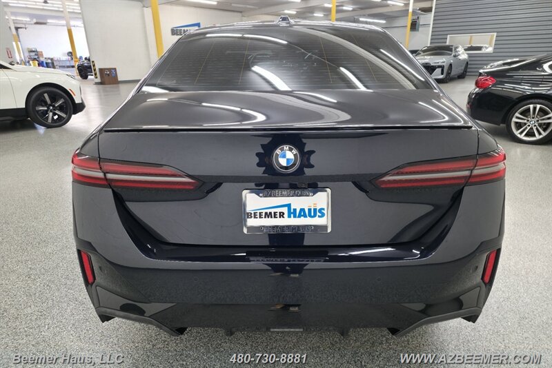 Used 2024 BMW 530i w/ M Sport Package RWD image 6